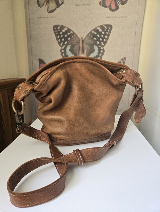 Roots Handbags - Vintage Roots Leather Bag